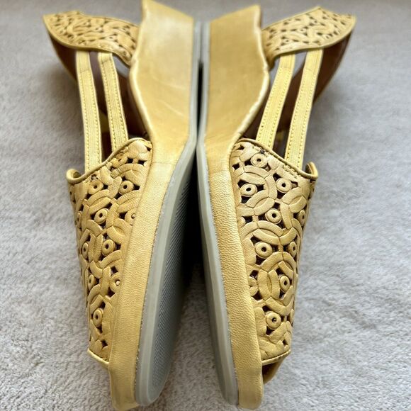 L’amour Des Pieds Bainya Gold Mustard Yellow Leather Wedge Heel Sandal Women 8.5 - Picture 7 of 16